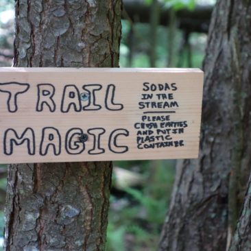 Trail Magic sogar mit Hinweisschild