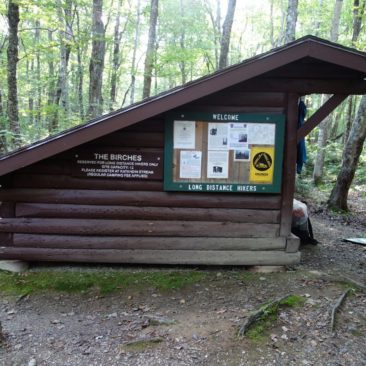 Eine von zwei The Birches Shelter im Baxter State Park